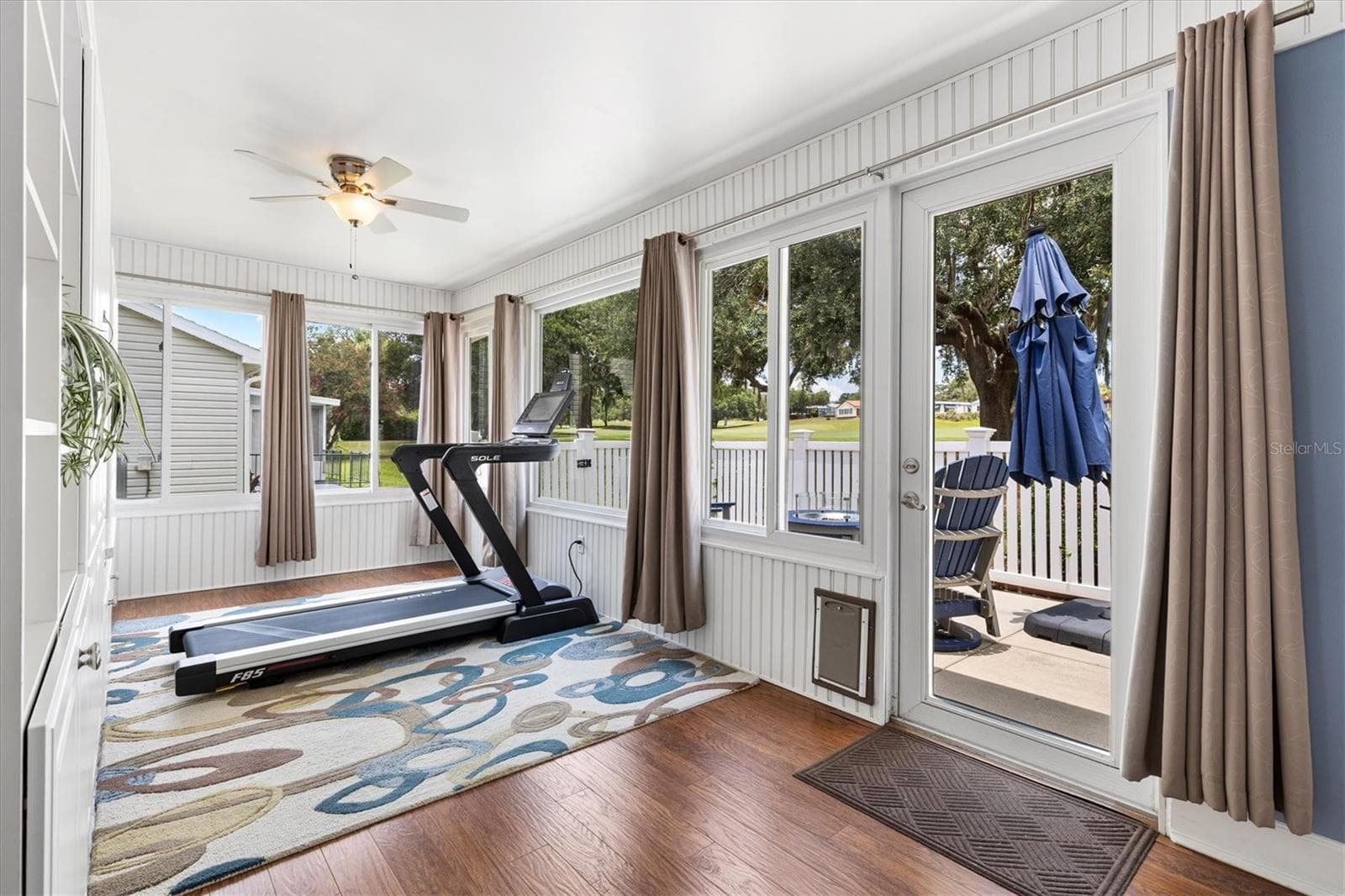 Single Family Residence at 723 HEATHROW AVE, THE VILLAGES, photo 6 of 39
