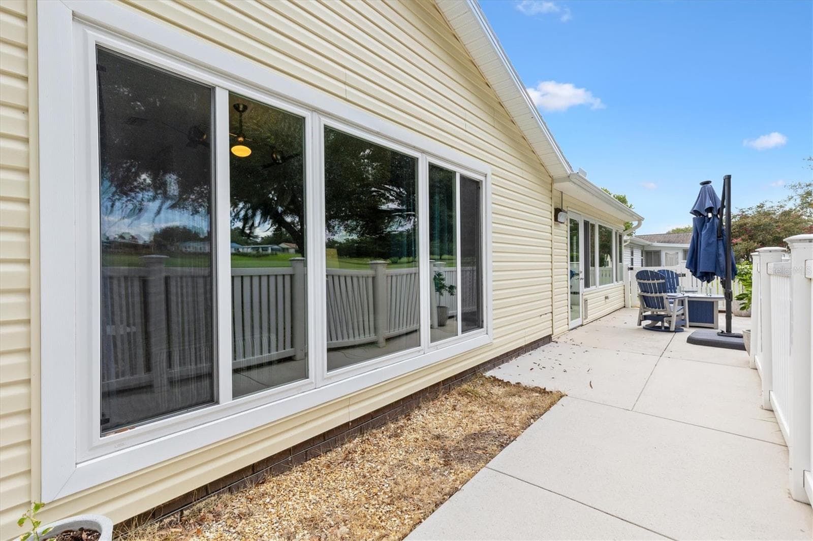 Single Family Residence at 723 HEATHROW AVE, THE VILLAGES, photo 30 of 39