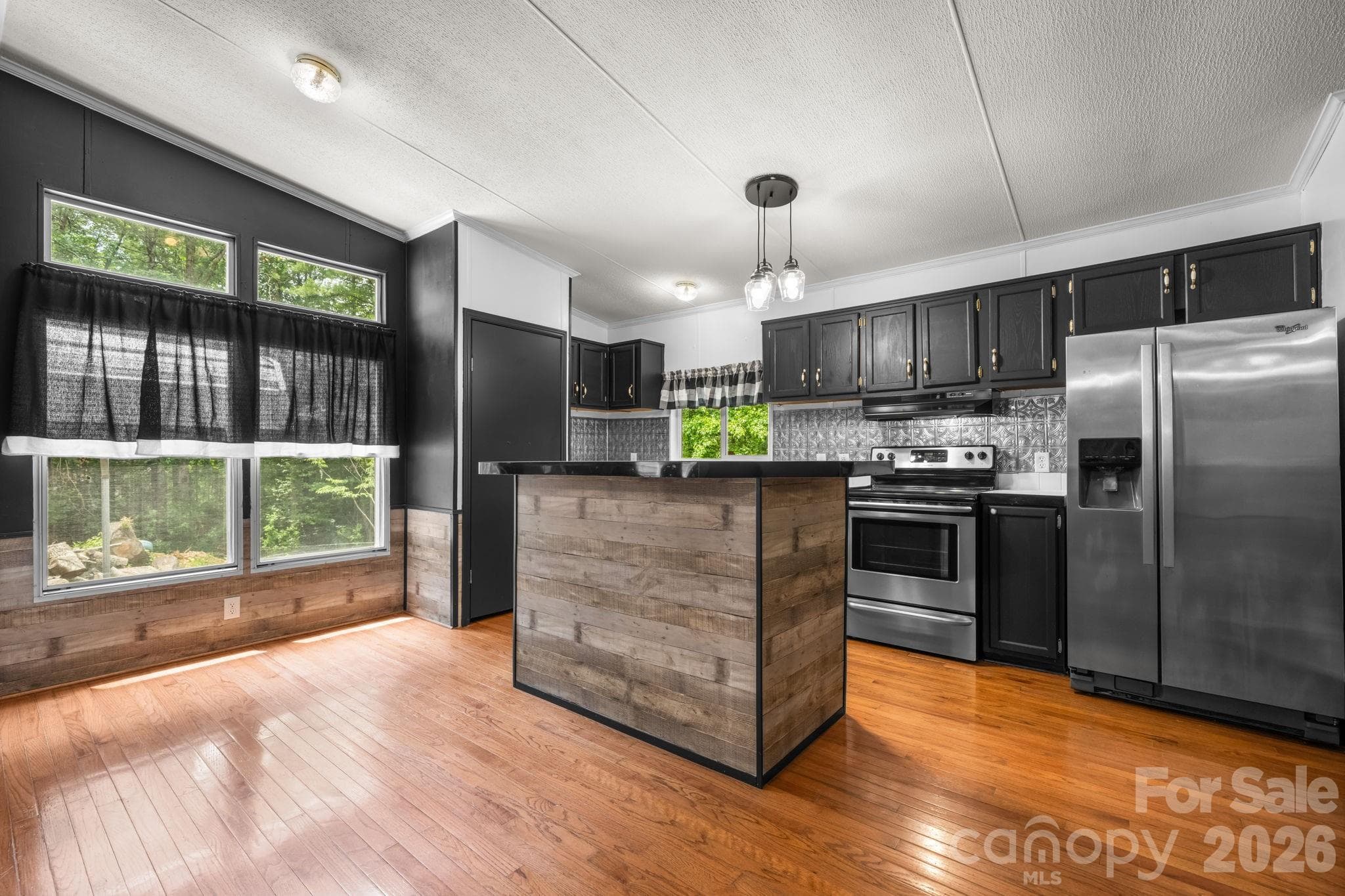 Single Family Residence at Morganton, photo 8 of 37