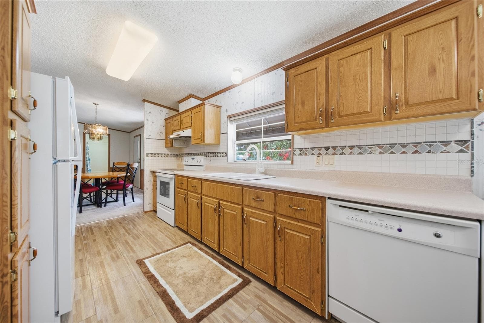 Manufactured Home at 6261 W MONTICELLO ST, HOMOSASSA, photo 13 of 32