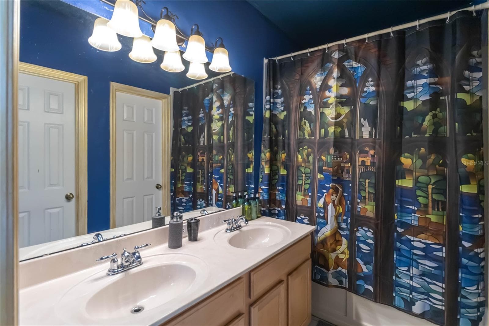 Townhouse at 2041 LACIE JO LN, KISSIMMEE, photo 18 of 44