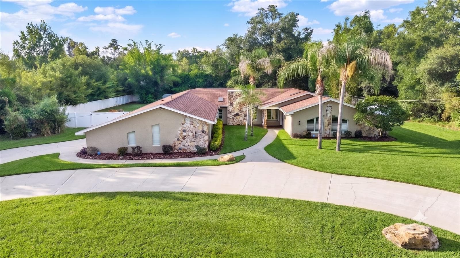 Single Family Residence at 7487 RIVER COUNTRY DR, WEEKI WACHEE, photo 4 of 53