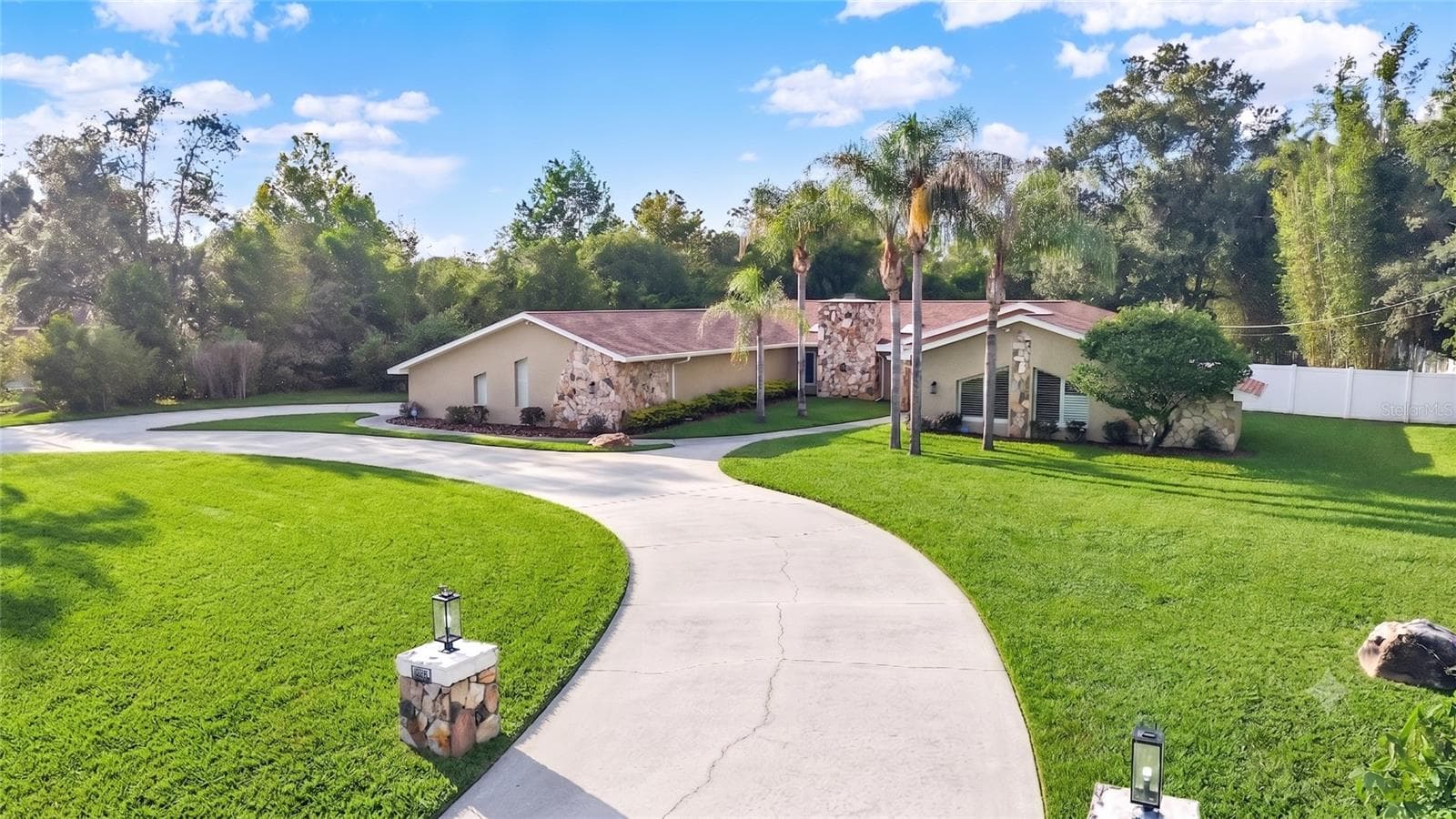 Single Family Residence at 7487 RIVER COUNTRY DR, WEEKI WACHEE, photo 5 of 53