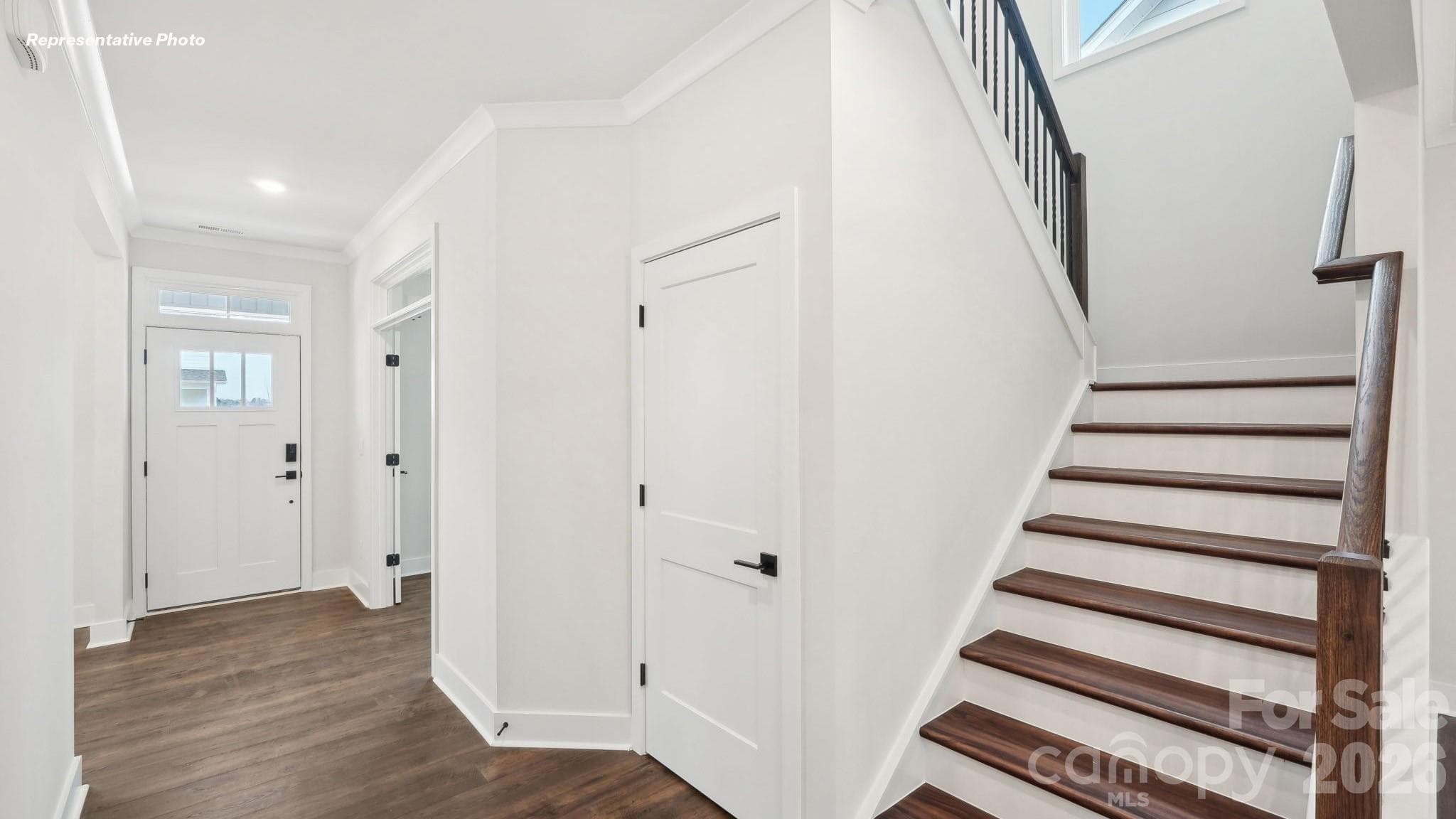 Single Family Residence at York, photo 3 of 38