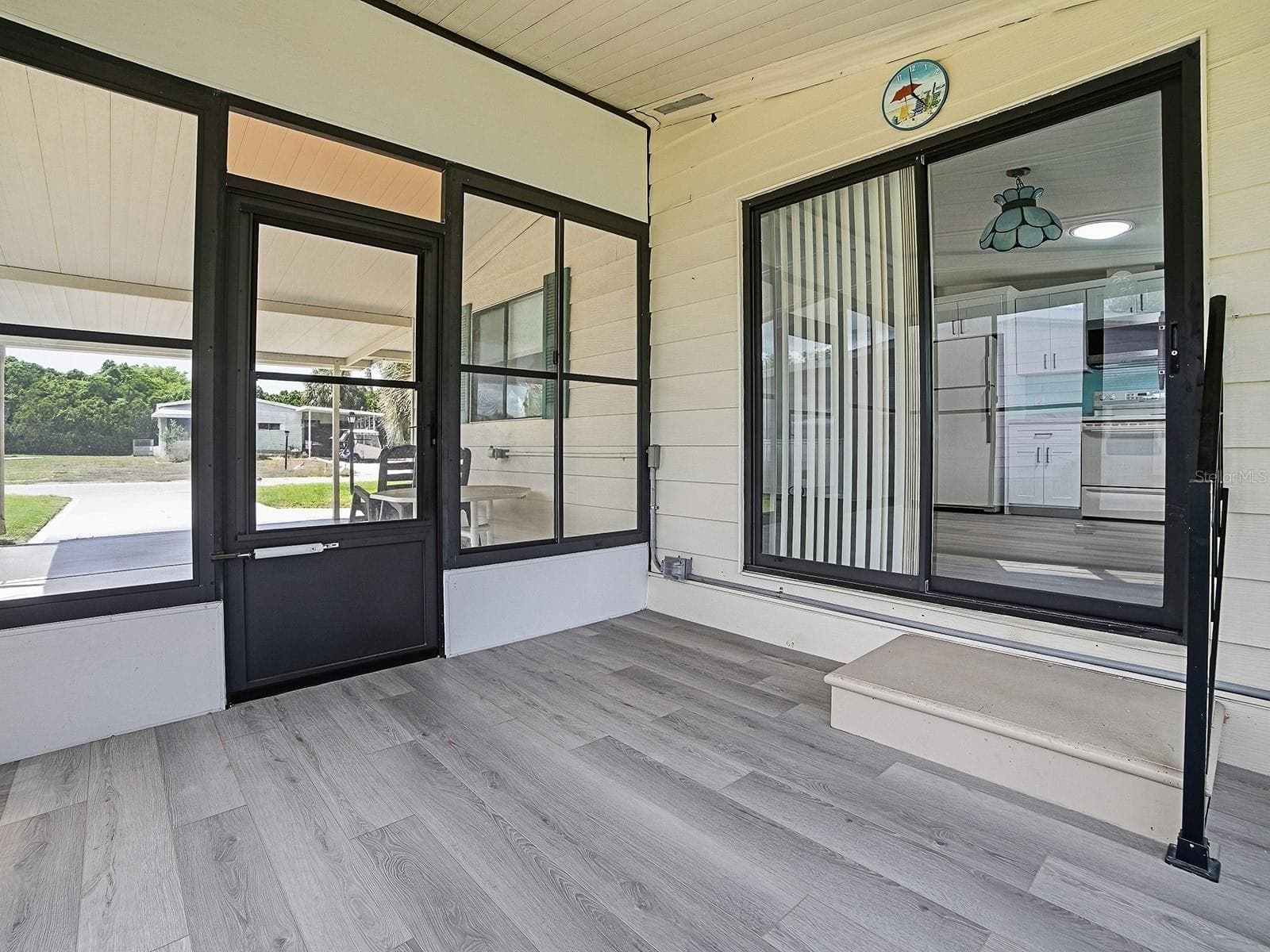Manufactured Home at 721 SHARON DR, THE VILLAGES, photo 18 of 32