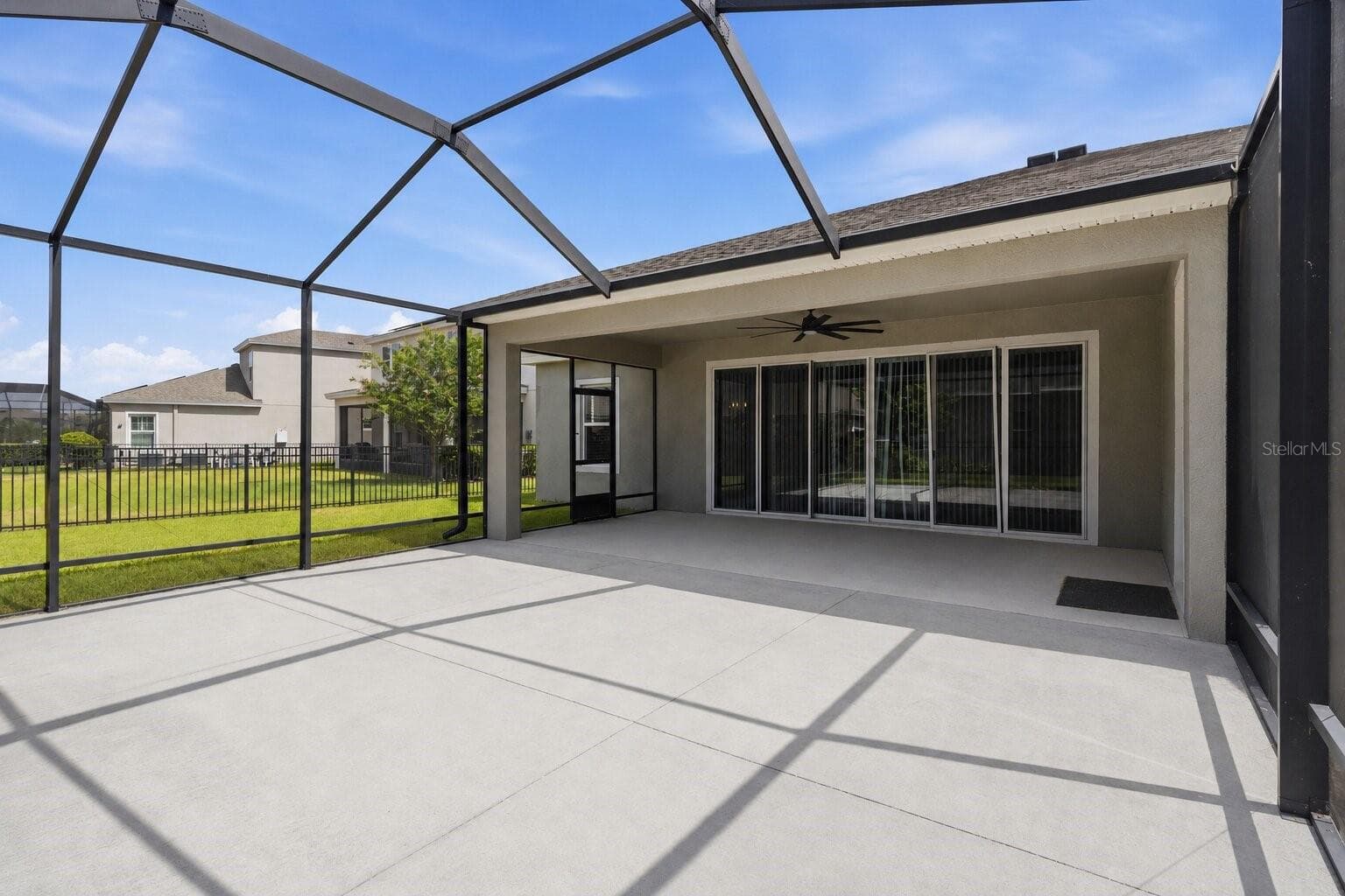 Single Family Residence at 7526 PARADISO DR, APOLLO BEACH, photo 26 of 33