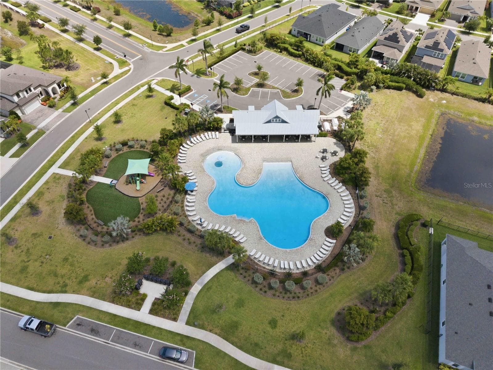Single Family Residence at 7526 PARADISO DR, APOLLO BEACH, photo 30 of 33