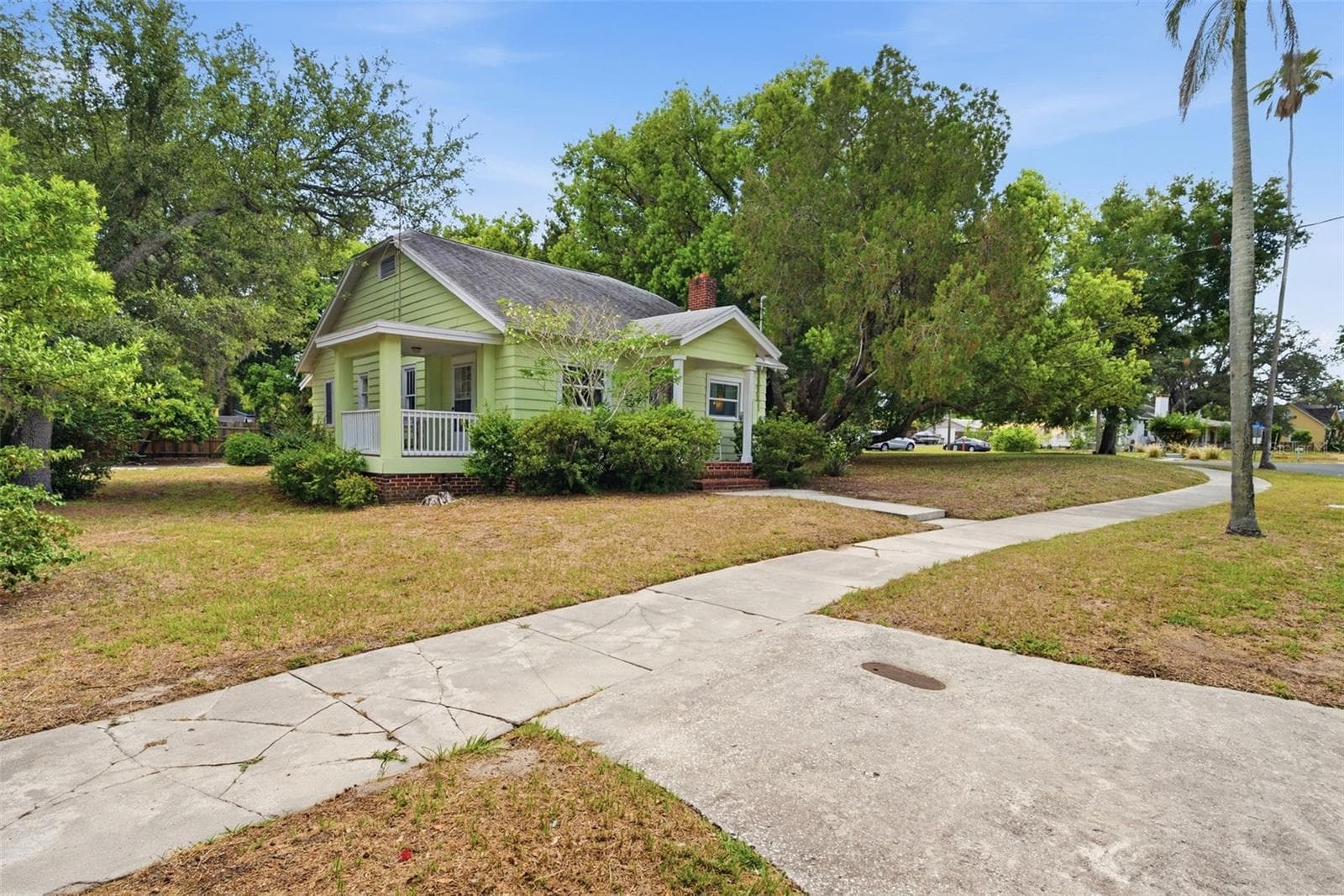 Single Family Residence at 1747 APACHE TRL, CLEARWATER, photo 6 of 64