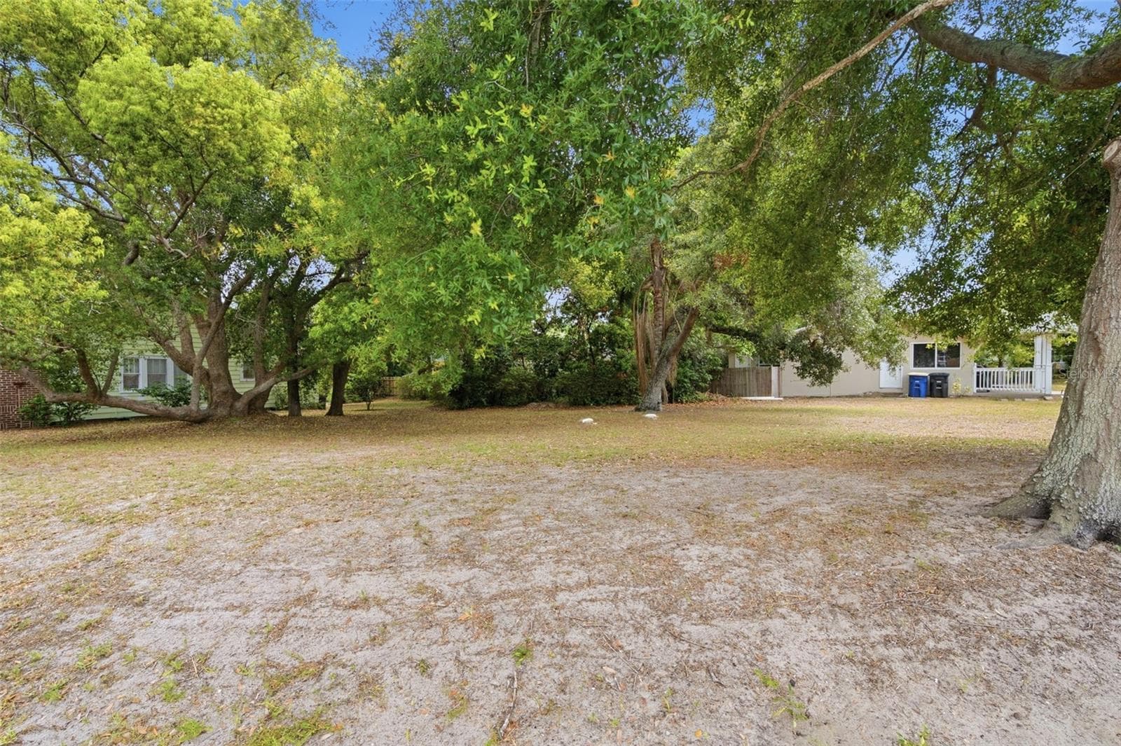 Single Family Residence at 1747 APACHE TRL, CLEARWATER, photo 10 of 64