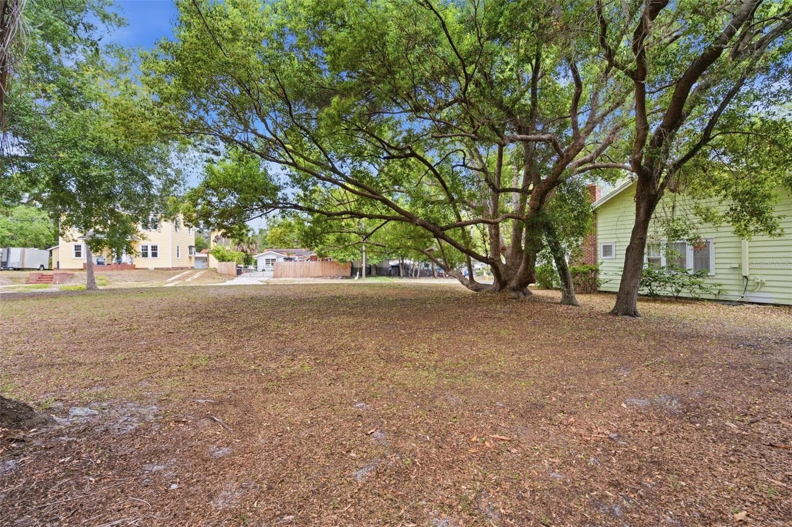 Single Family Residence at 1747 APACHE TRL, CLEARWATER, photo 12 of 64