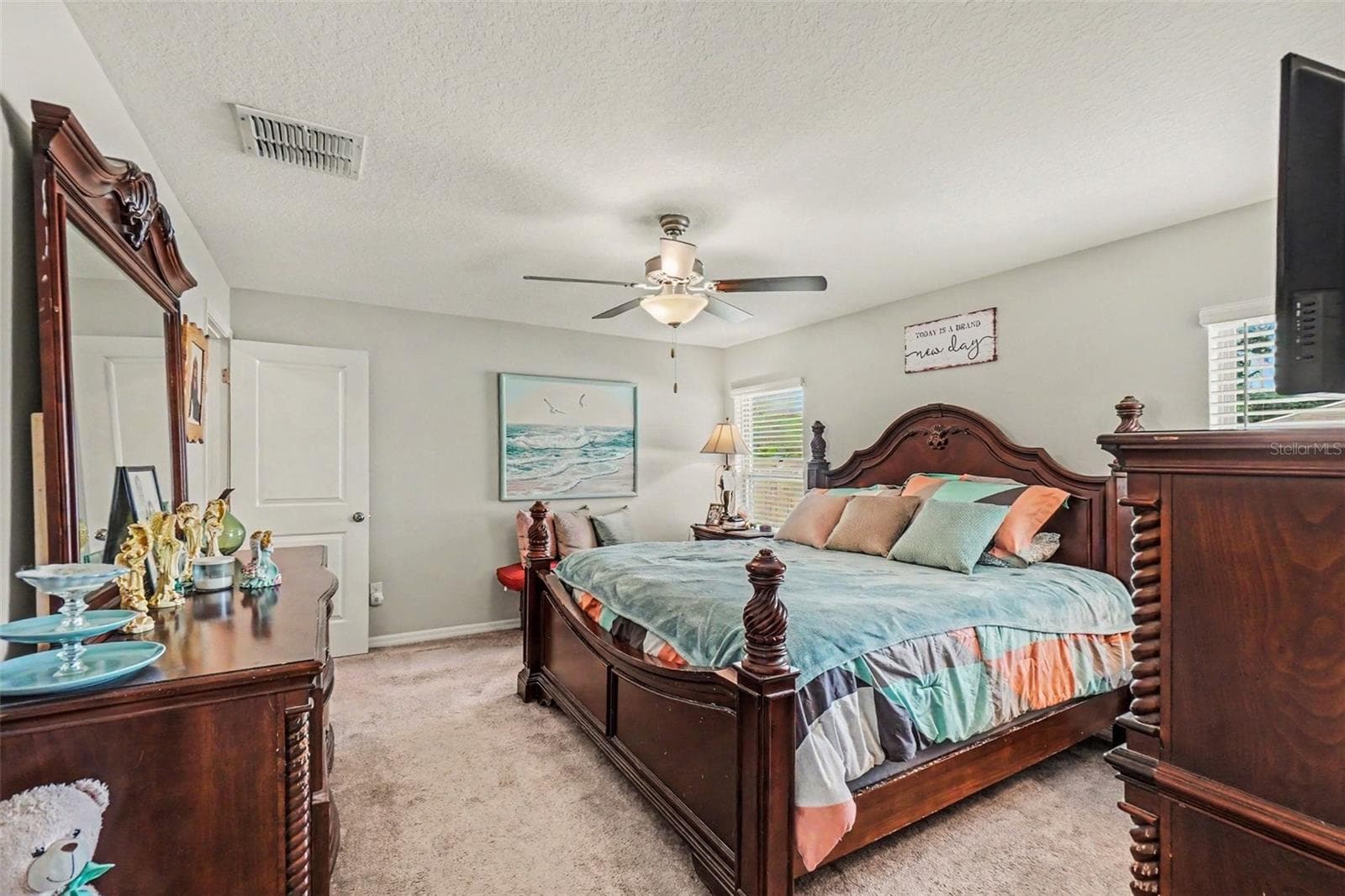 Single Family Residence at 14907 IMPERIAL PURPLE LN, WIMAUMA, photo 9 of 20