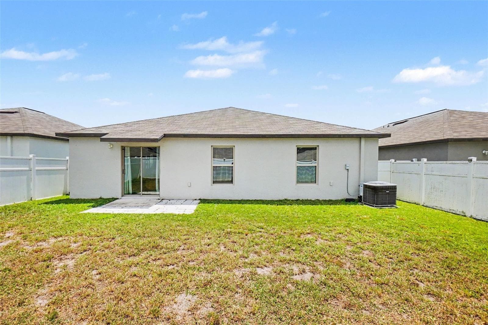 Single Family Residence at 14907 IMPERIAL PURPLE LN, WIMAUMA, photo 15 of 20
