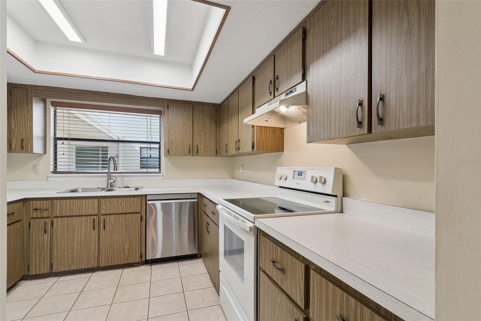 Kitchen - 445 S NETHERWOOD CRES #2, ALTAMONTE SPRINGS