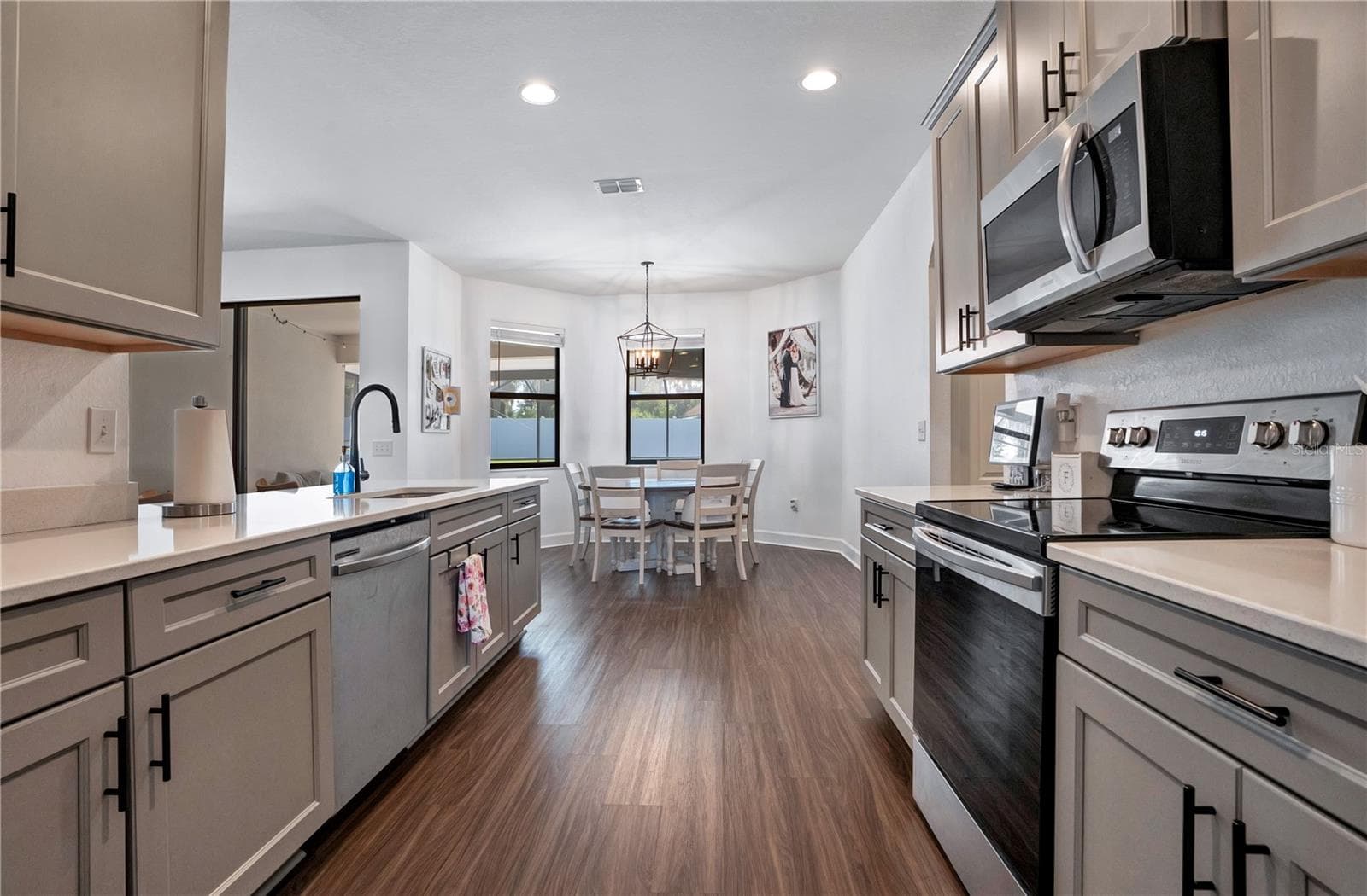 Single Family Residence at 525 GANDHI DR, LAKELAND, photo 11 of 46