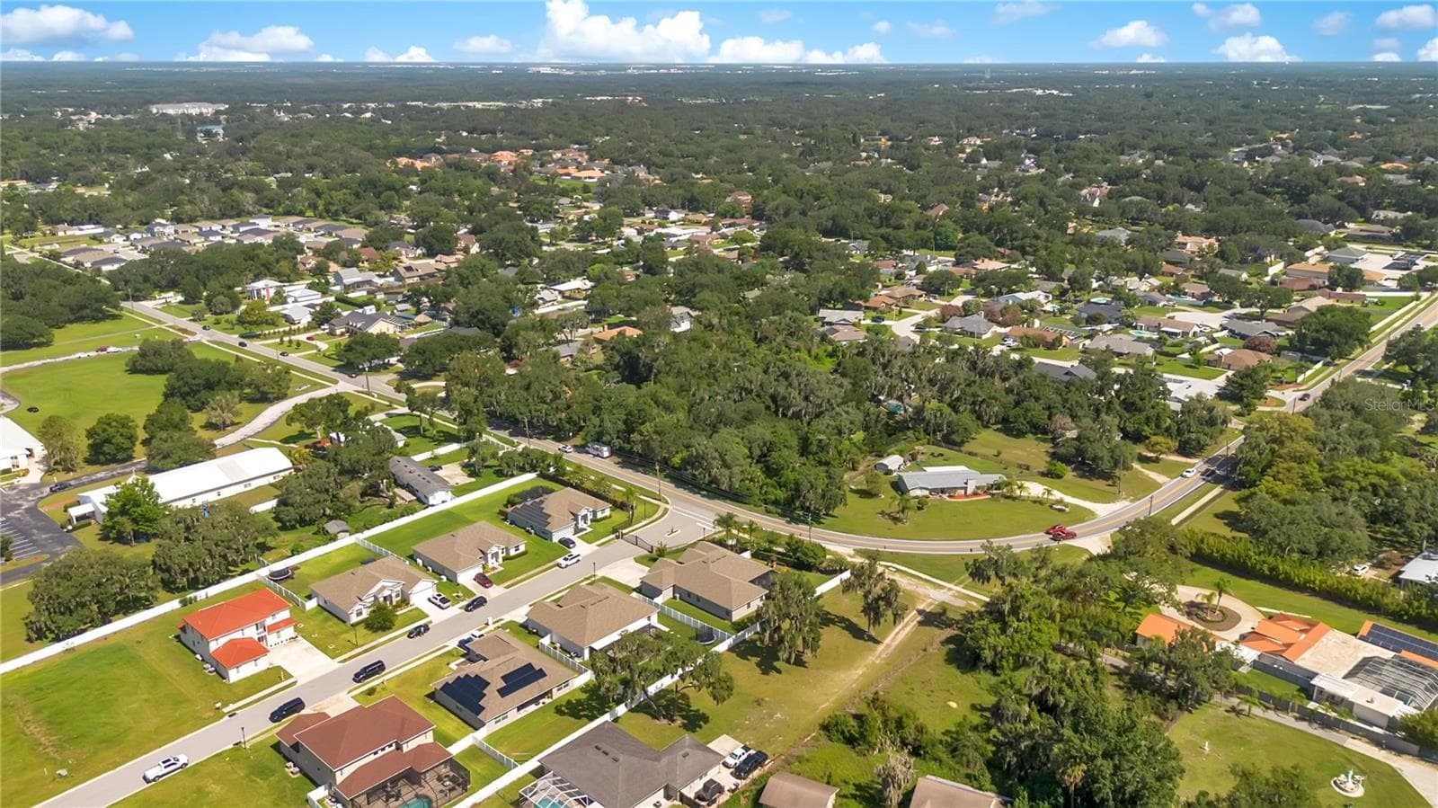 Single Family Residence at 525 GANDHI DR, LAKELAND, photo 43 of 46