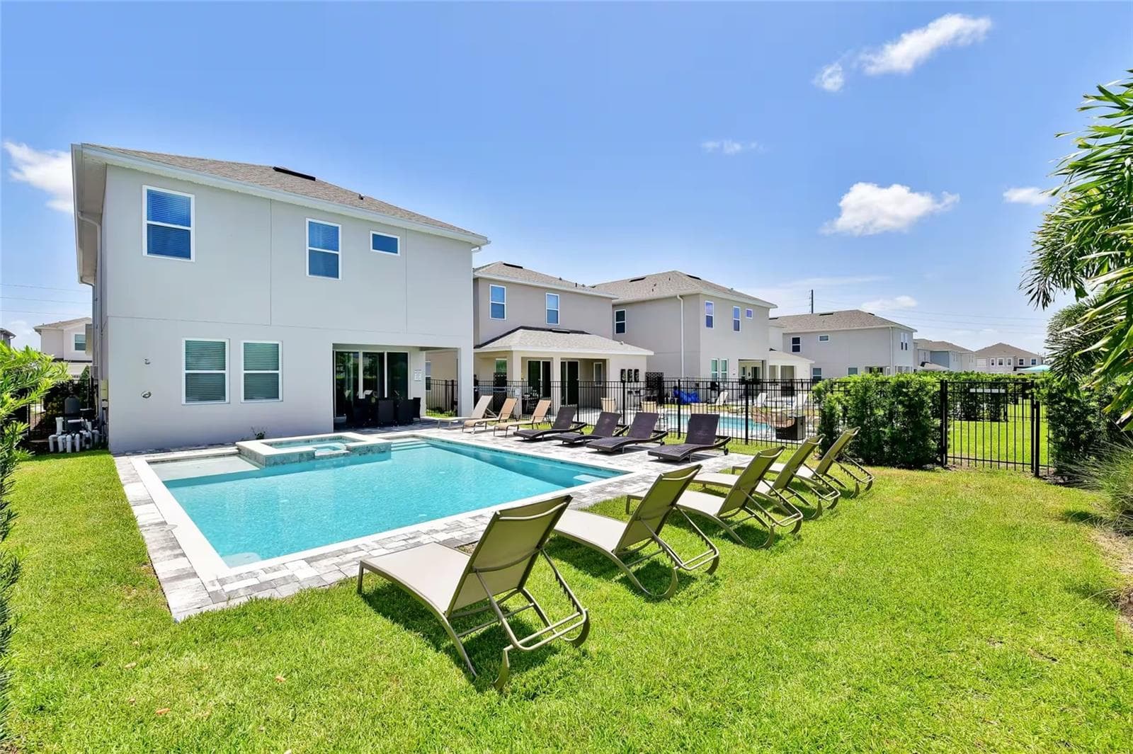 Single Family Residence at 393 SOUTHFIELD ST, KISSIMMEE, photo 23 of 29