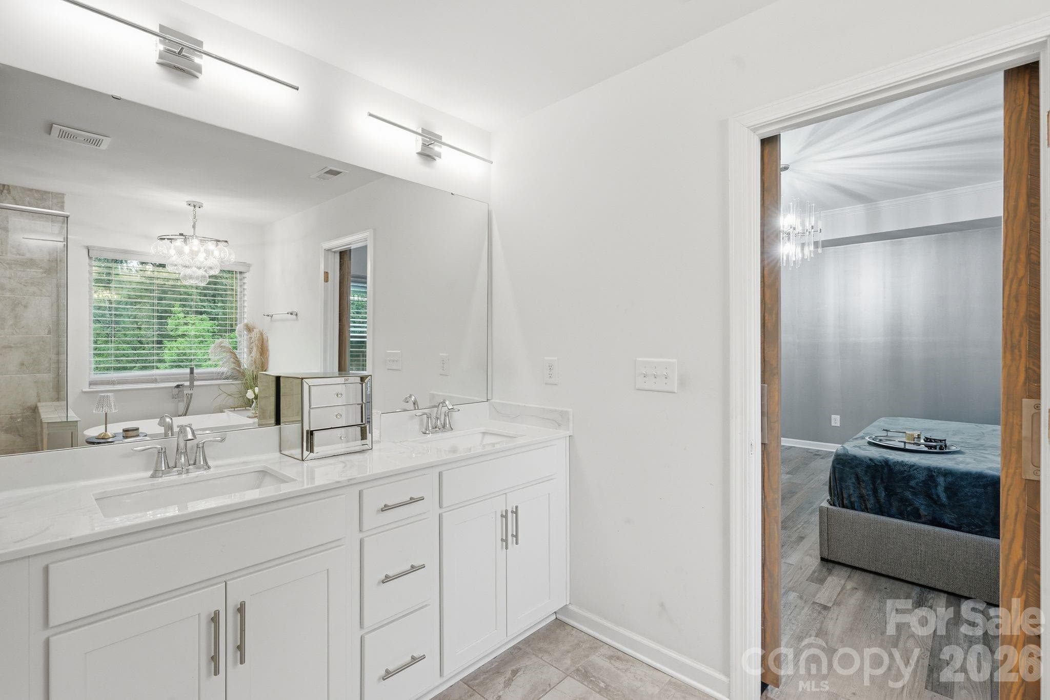 Master bath - 4870 Summerside Drive, Lake Wylie