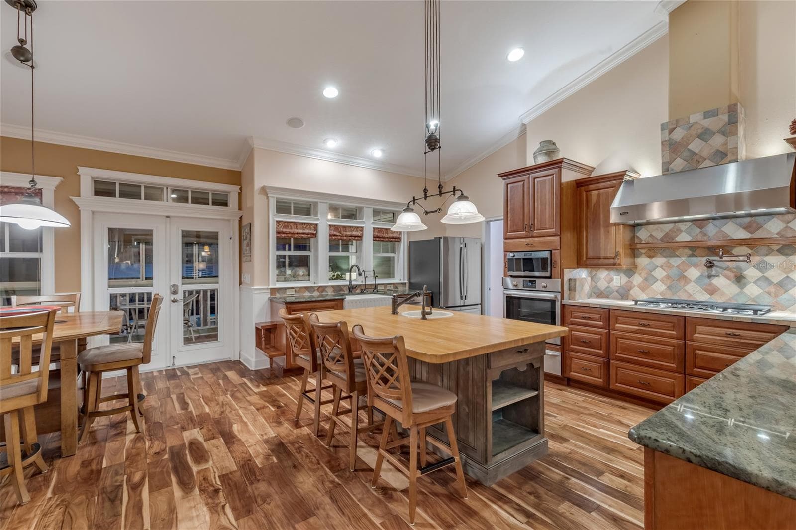 Kitchen and Dining Area - 521 S PENINSULA AVE, NEW SMYRNA BEACH