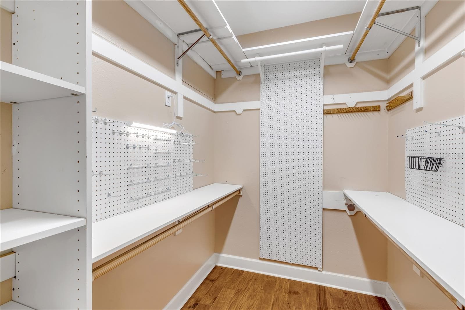 Primary Walk in Closet - 521 S PENINSULA AVE, NEW SMYRNA BEACH