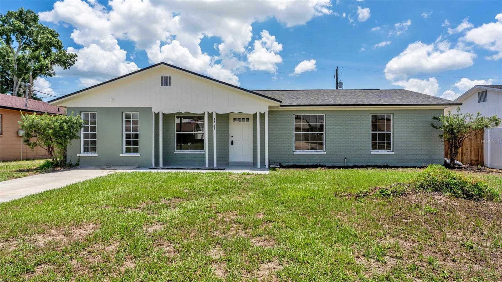 Single Family Residence at 1726 CORDOVA CIR W, LAKELAND, photo 3 of 35
