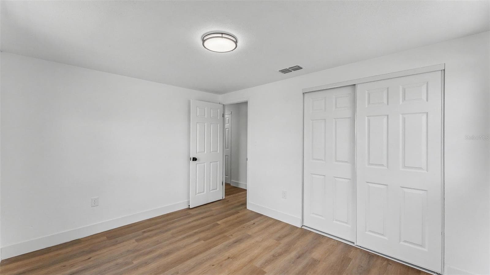 Single Family Residence at 1726 CORDOVA CIR W, LAKELAND, photo 19 of 35