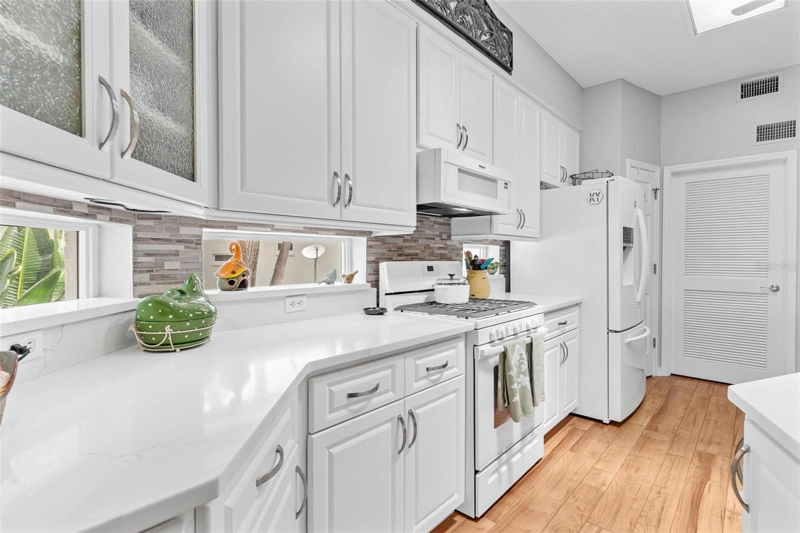 Kitchen - 3354 SAINT LUCIA CT, TAVARES