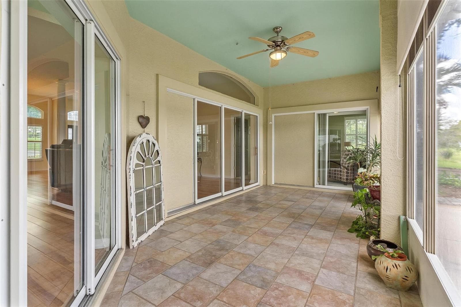Florida Room - 3354 SAINT LUCIA CT, TAVARES