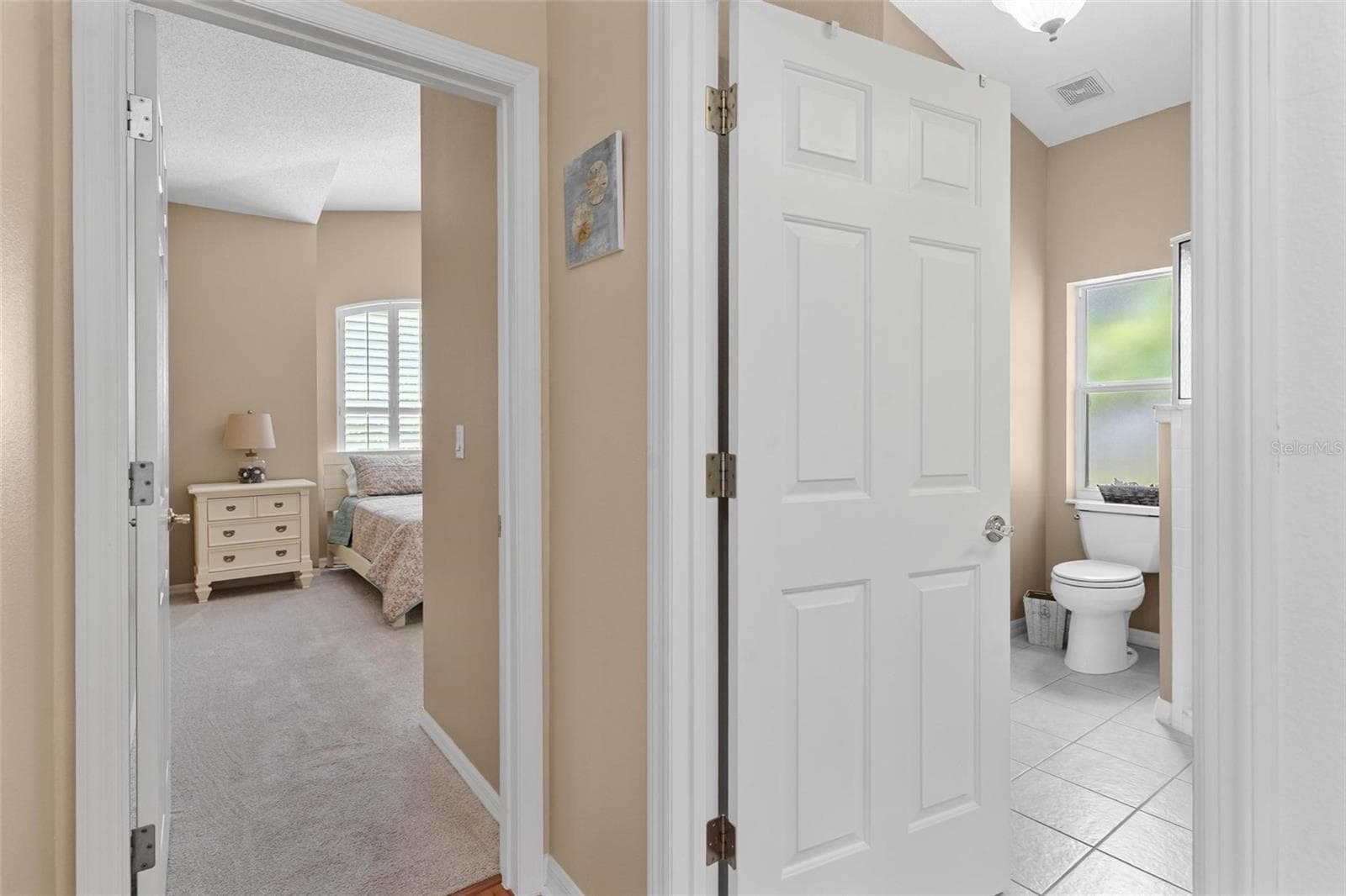 Bedroom 2/Guest Bath - 3354 SAINT LUCIA CT, TAVARES