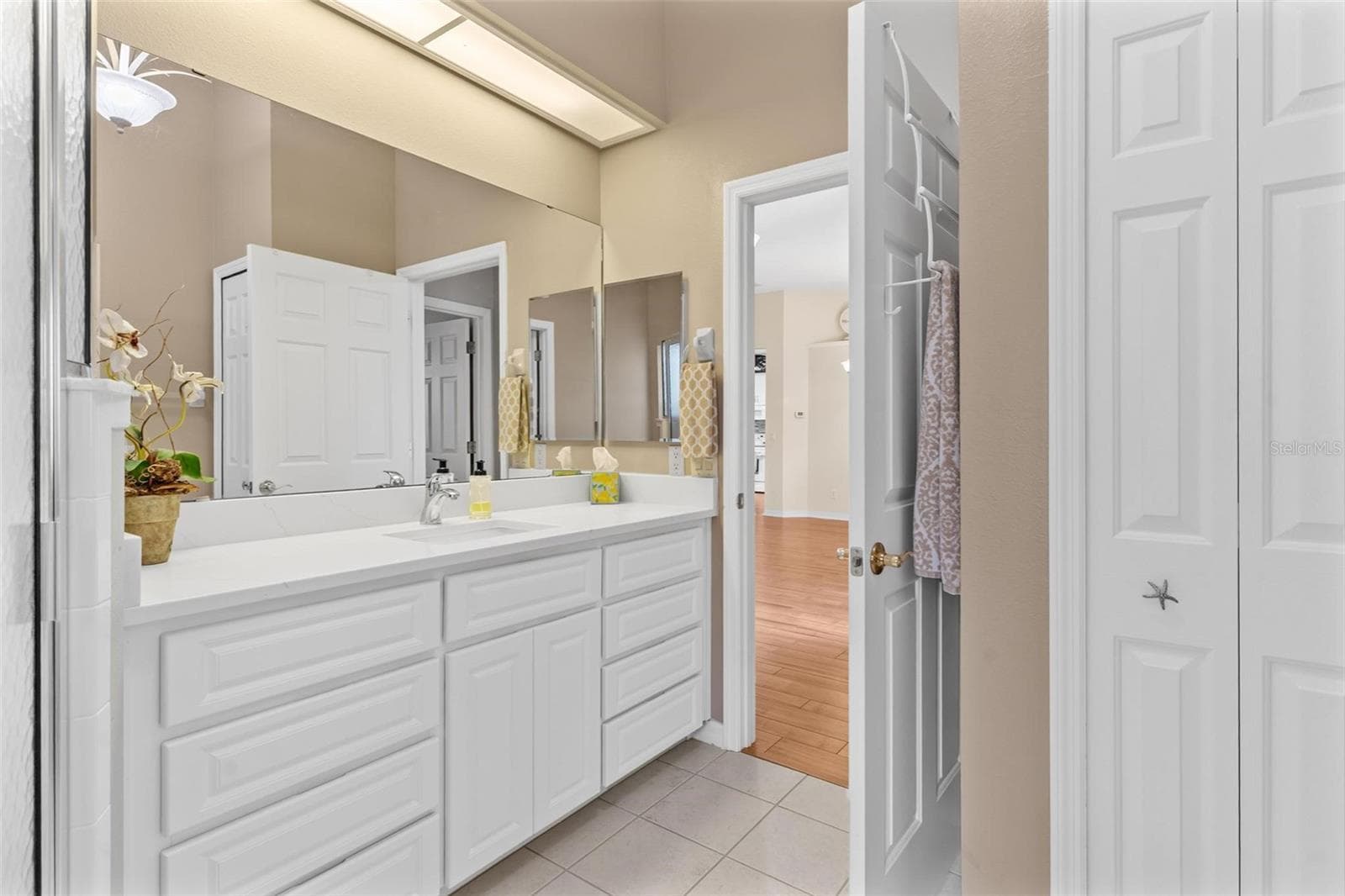 Guest Bath - 3354 SAINT LUCIA CT, TAVARES