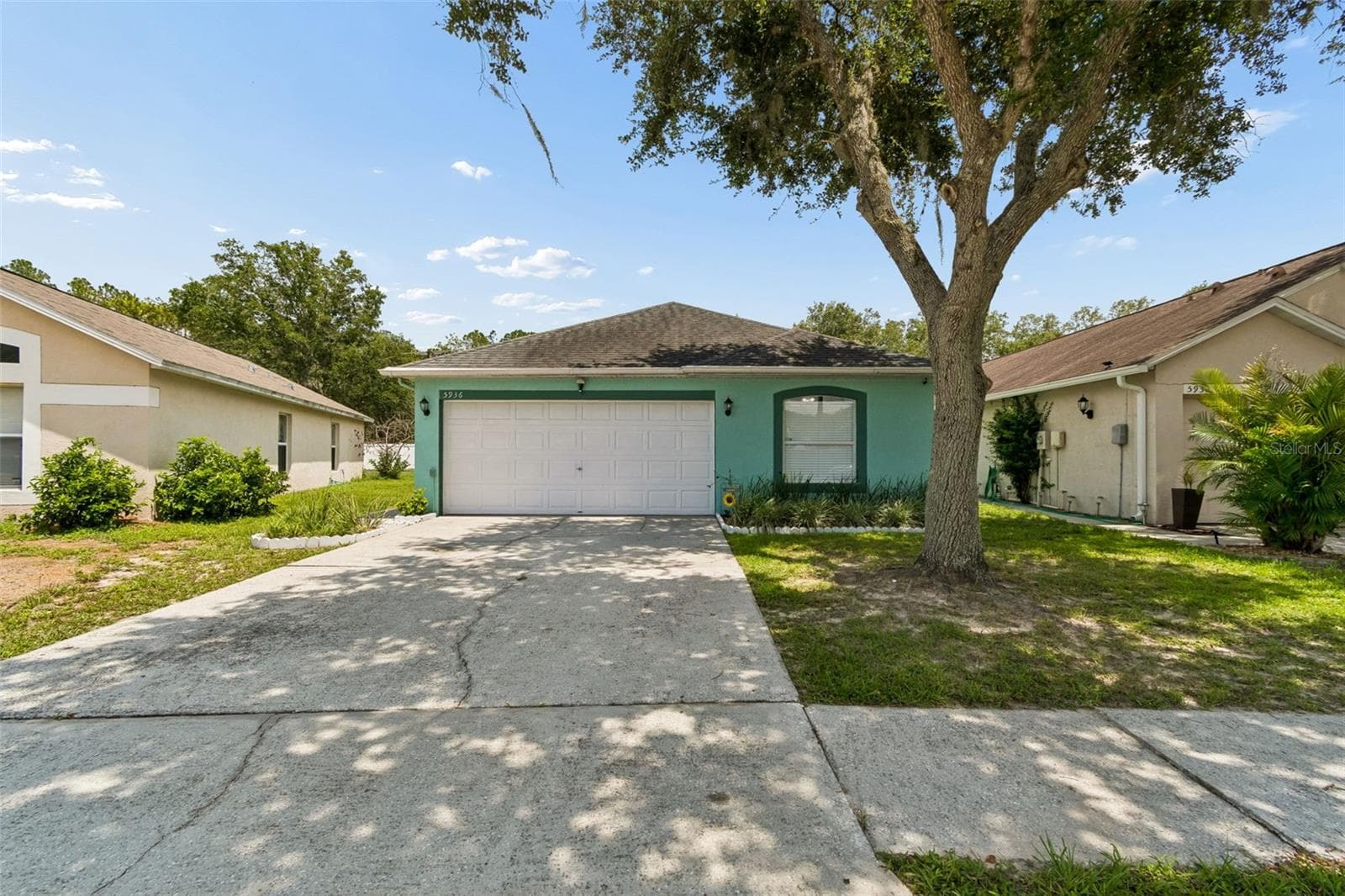 5936 LAKE FRONT DR