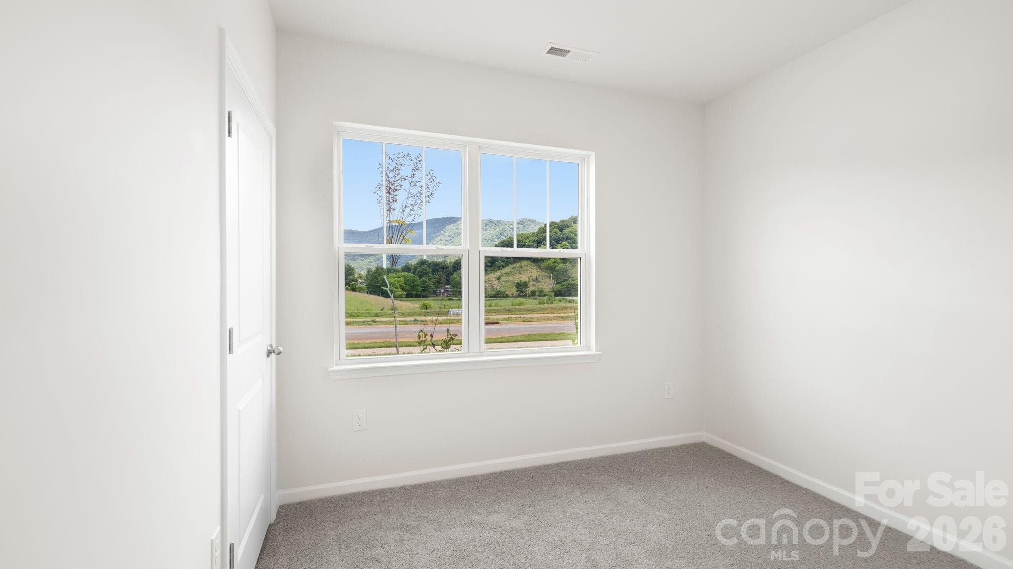 Single Family Residence at Waynesville, photo 7 of 33