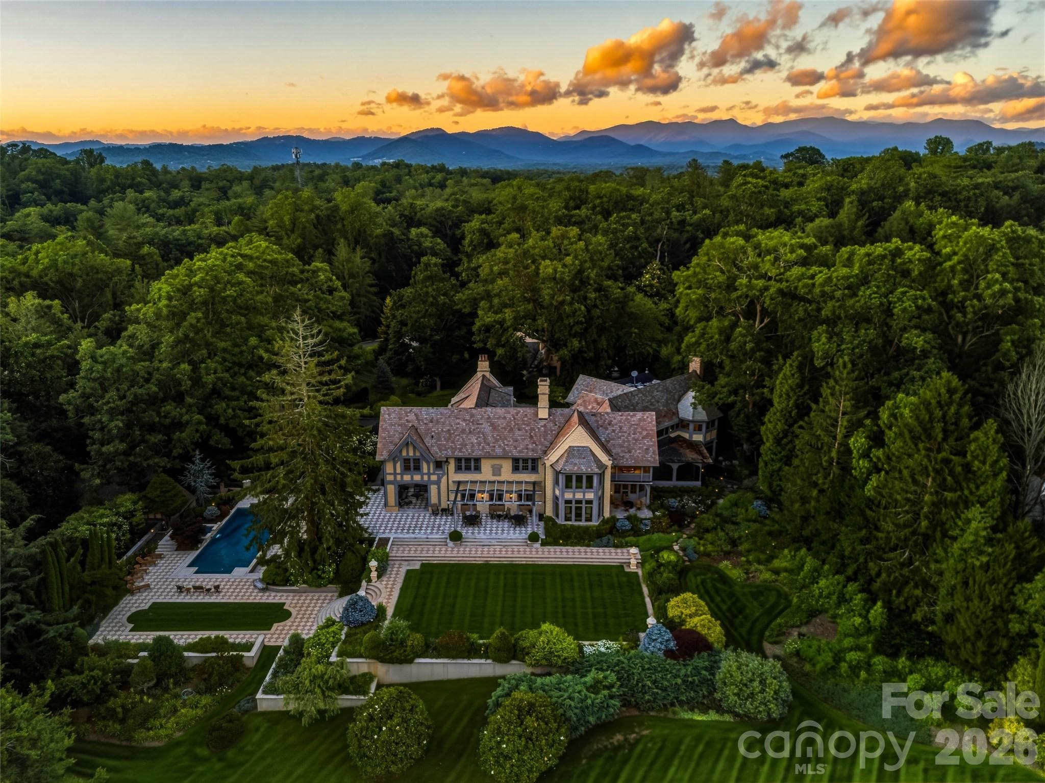 Single Family Residence at Biltmore Forest, photo 2 of 48