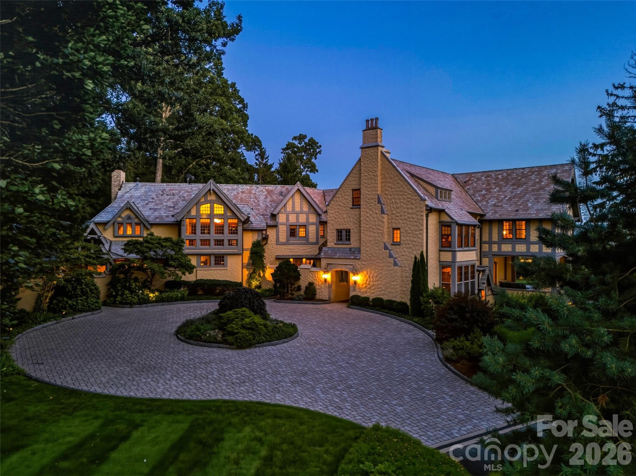 Single Family Residence at Biltmore Forest, photo 8 of 48