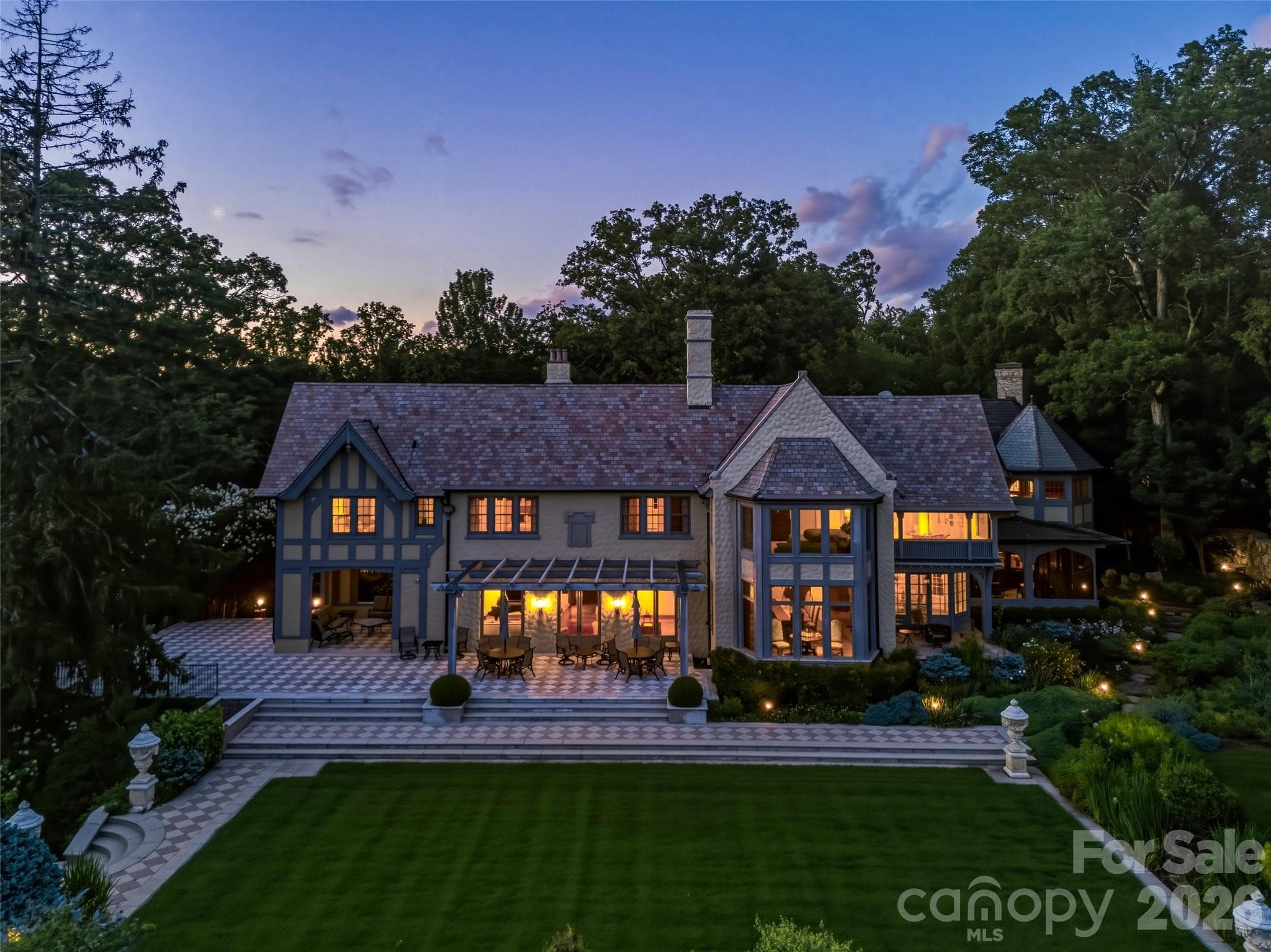 Single Family Residence at Biltmore Forest, photo 10 of 48