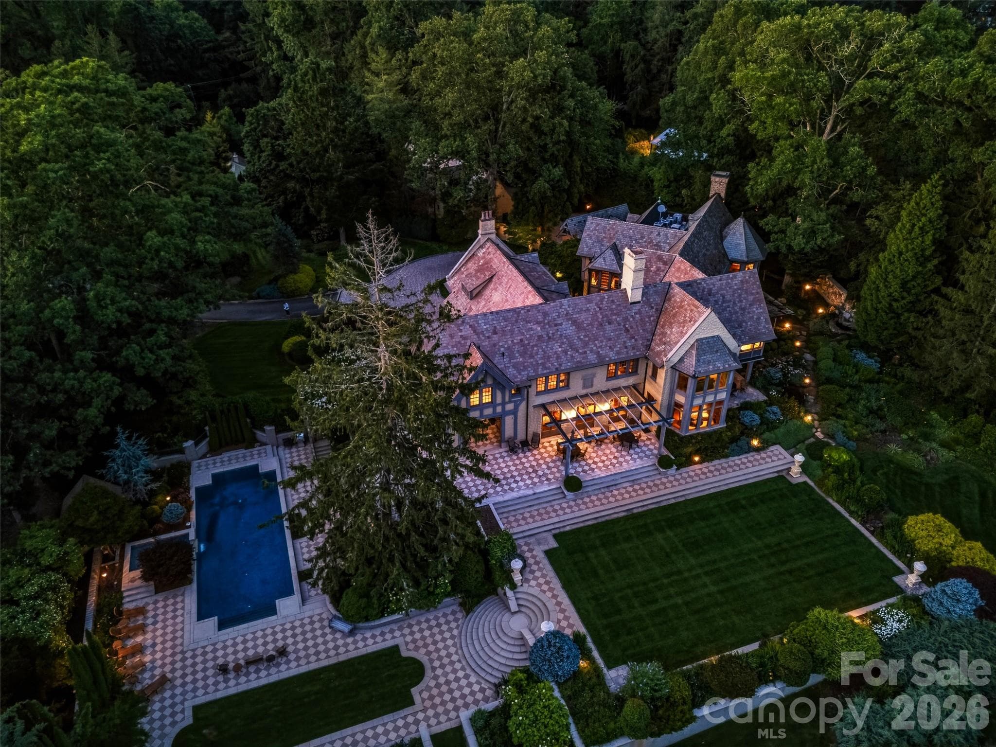 Discreet landscape lighting illuminates your peaceful evenings - Biltmore Forest