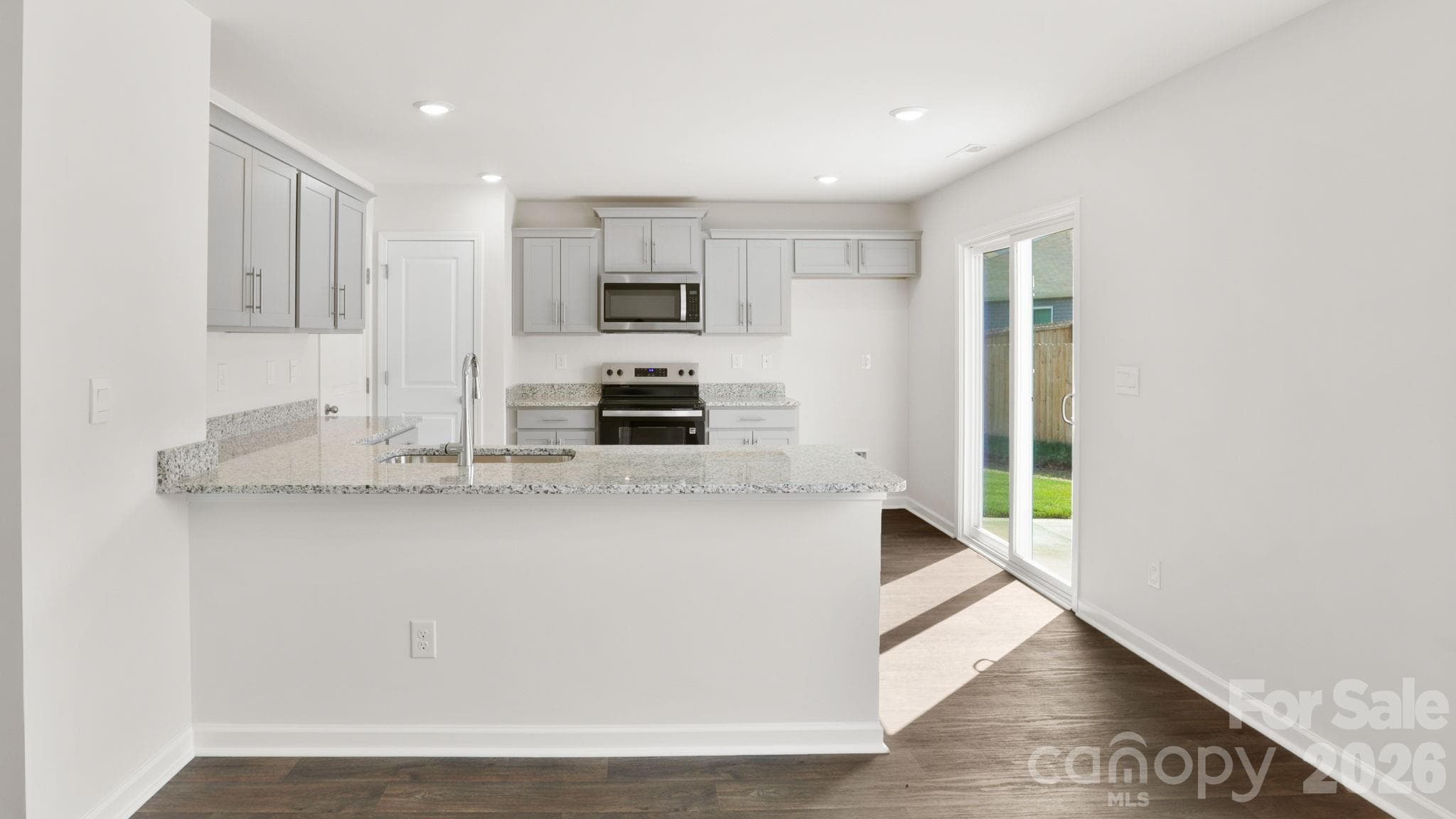 Single Family Residence at Waynesville, photo 3 of 32