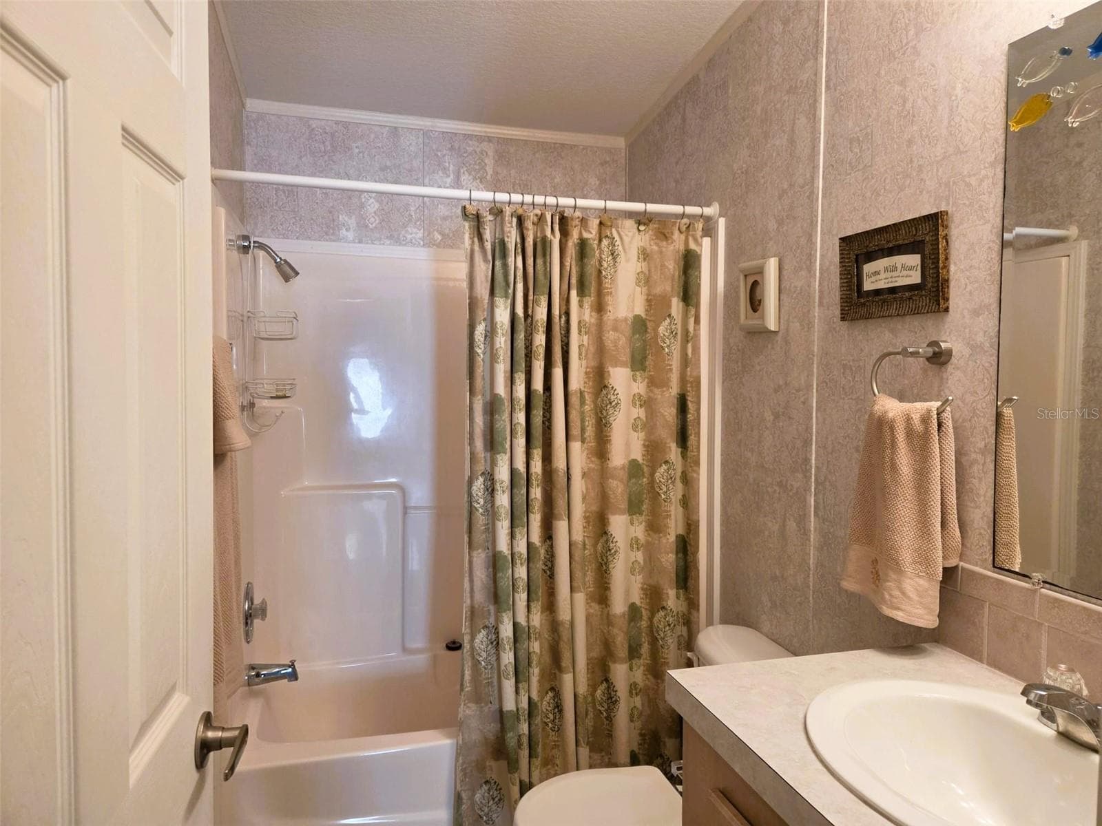 Guest Bath - 3324 OVERCUP OAK TER, SARASOTA