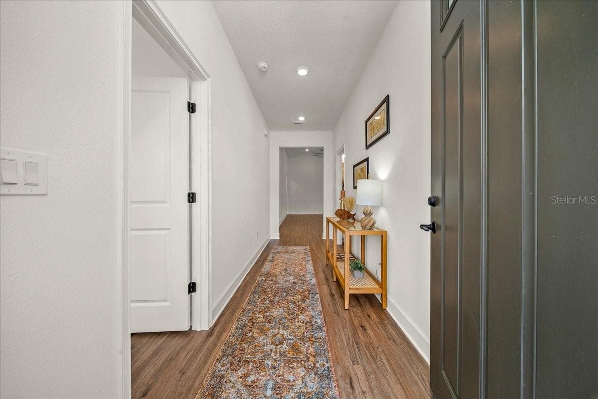 Single Family Residence at 10459 ABBEVILLE ST, SPRING HILL, photo 6 of 50