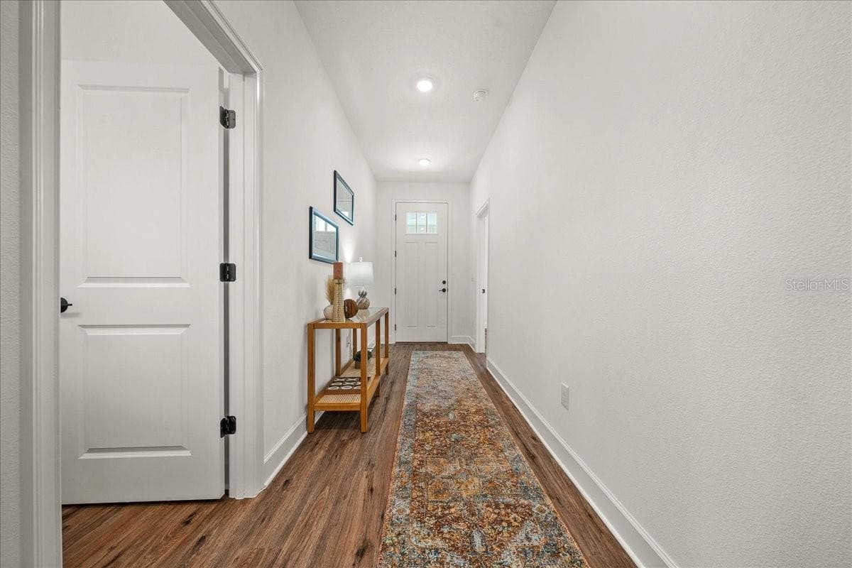 Single Family Residence at 10459 ABBEVILLE ST, SPRING HILL, photo 7 of 50