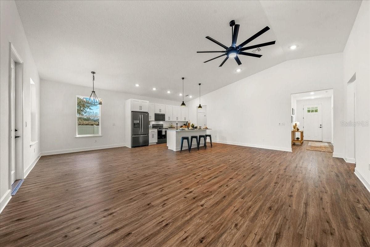 Single Family Residence at 10459 ABBEVILLE ST, SPRING HILL, photo 9 of 50