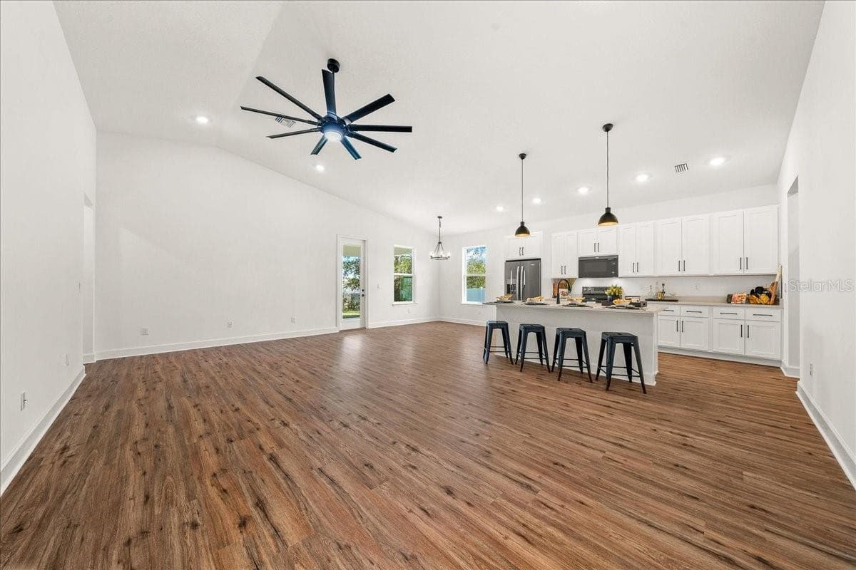 Single Family Residence at 10459 ABBEVILLE ST, SPRING HILL, photo 10 of 50