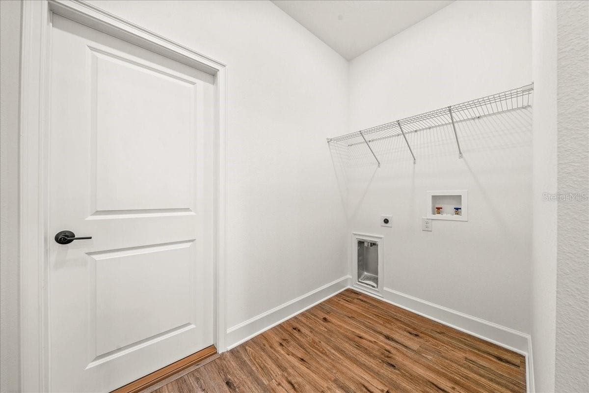 Single Family Residence at 10459 ABBEVILLE ST, SPRING HILL, photo 36 of 50