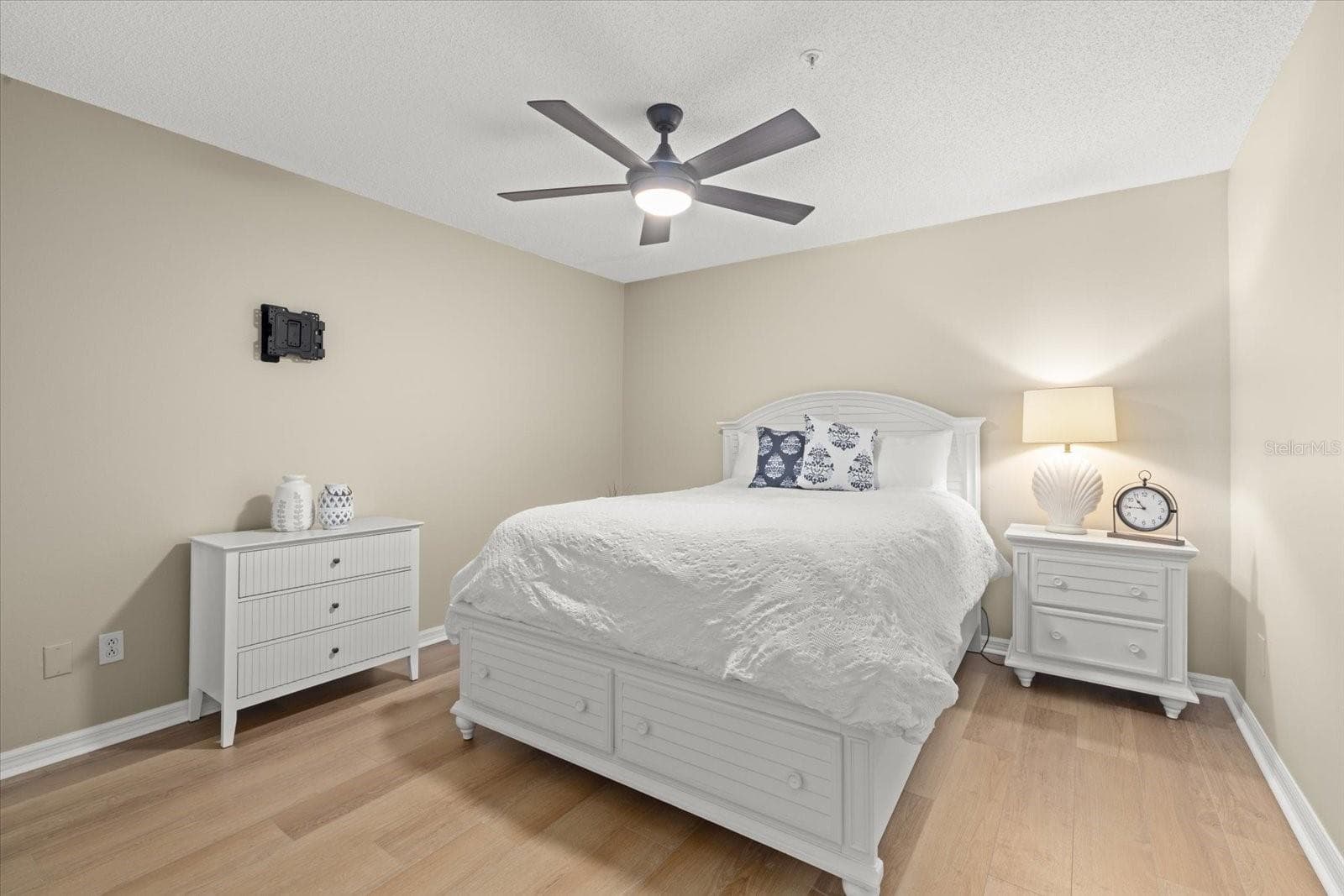 2ND BEDROOM - 9550 HIGH GATE DR #1525, SARASOTA