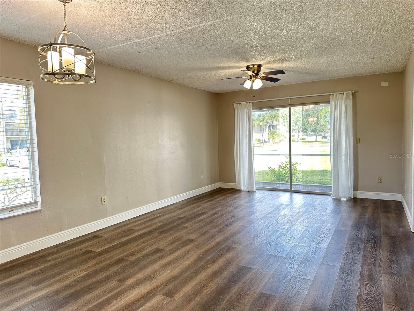 Condominium at 5613 BLUE SHADOWS CT #60-2, ORLANDO, photo 15 of 24