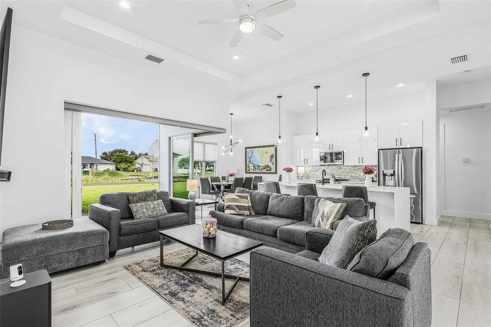 Single Family Residence at 300 CHIQUITA BLVD N, CAPE CORAL, photo 11 of 27