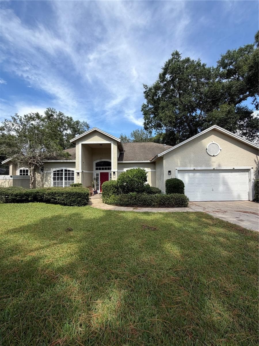 2435 SWEETWATER COUNTRY CLUB PLACE DR