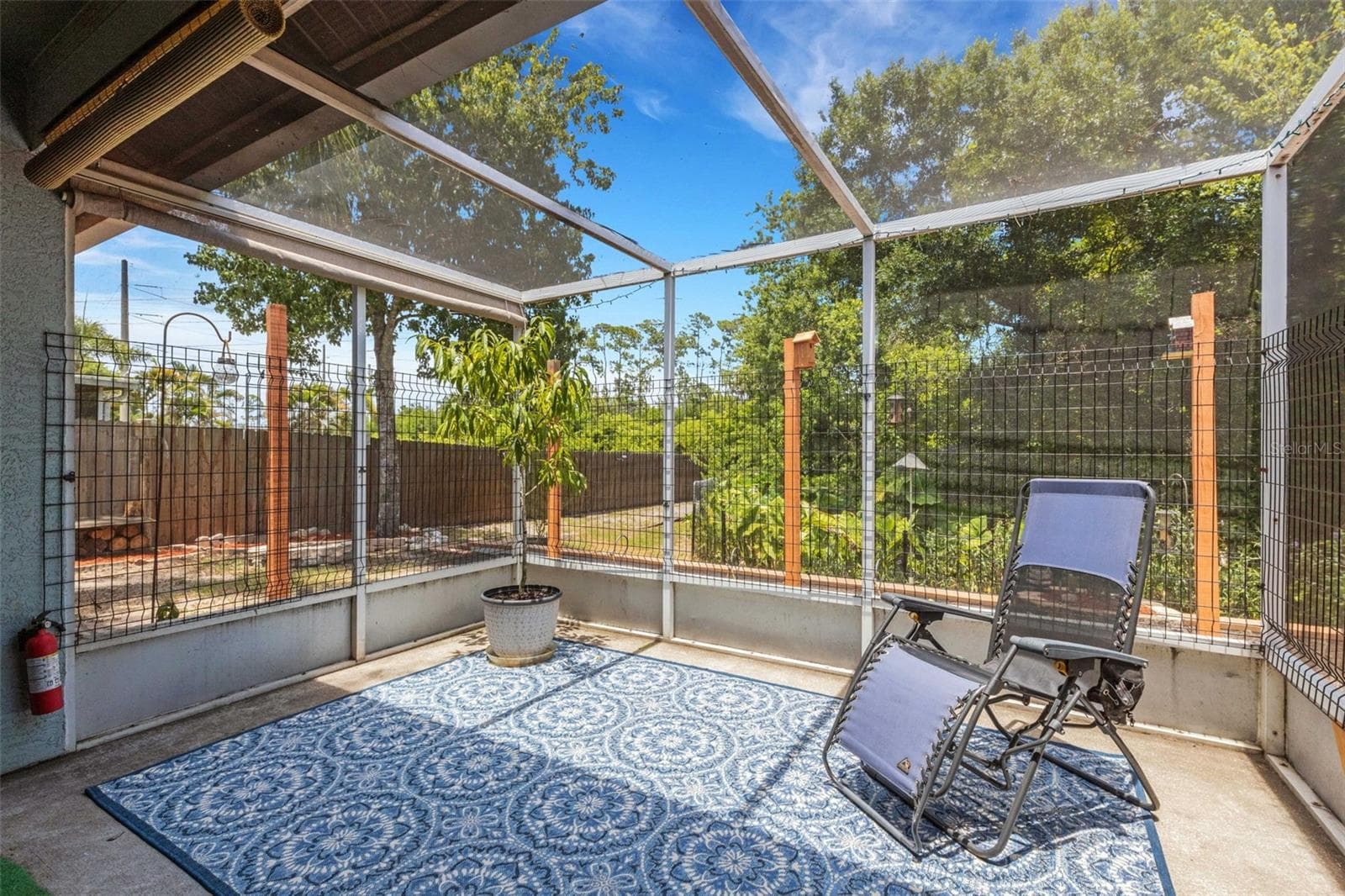 Back Screened Lanai with View - 907 50TH ST E, BRADENTON