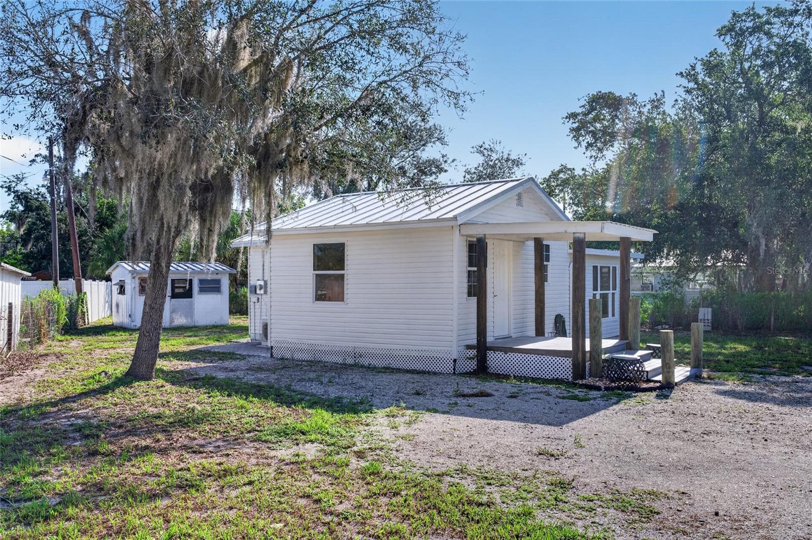Single Family Residence at 8024 HILLMAN AVE, PUNTA GORDA, photo 17 of 39