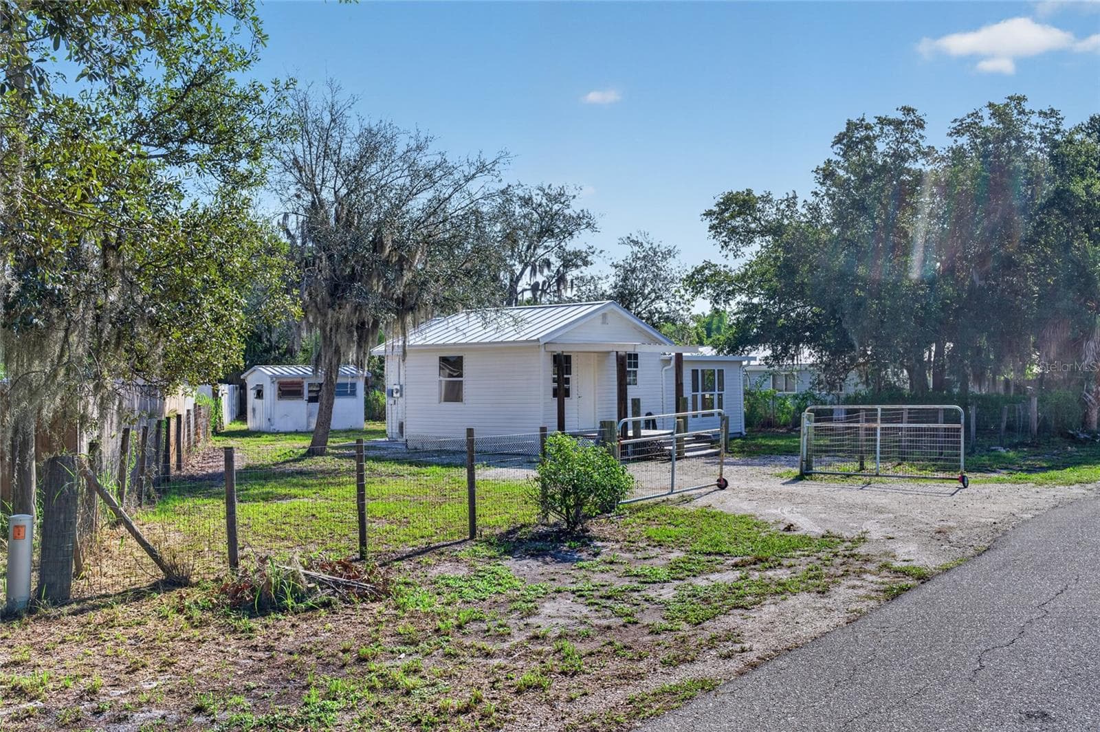 Single Family Residence at 8024 HILLMAN AVE, PUNTA GORDA, photo 28 of 39