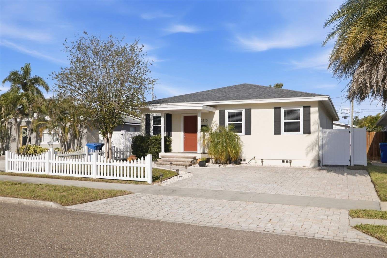 Single Family Residence at 3110 15TH ST N, ST PETERSBURG, photo 6 of 37